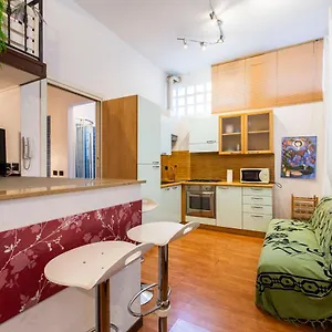 Appartement Navigli Toy Artistic, Milan